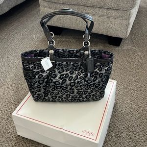 Coach purse